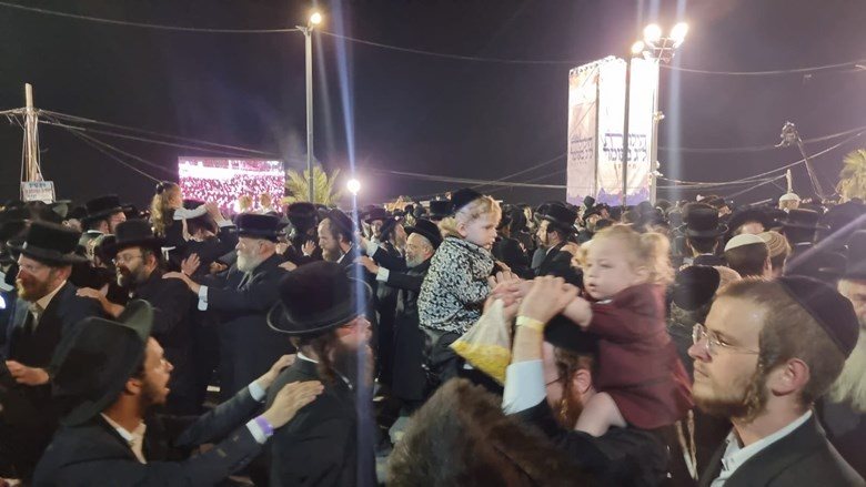 חזקי ברוך חזקי ברוך