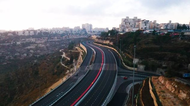 הנת"צ בכניסה לעיר. צילום: ארנון בוסאני וחברת מוריה