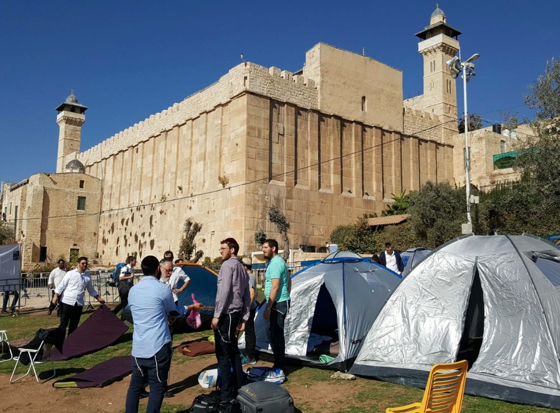 הכנות לשבת חיי שרה בחברון (ארכיון). ארכיון. צילום: מנהלת מערת המכפלה