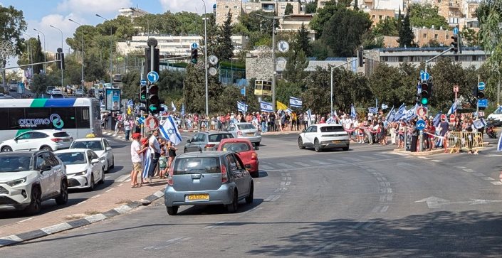 הלווייתו של הירש גולדברג-פולין. פרסום לפי סעיף 27א לחוק זכויות יוצרים