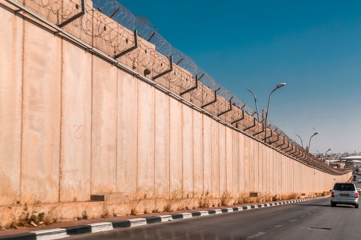 אילסוטרציה שאטרסטוק