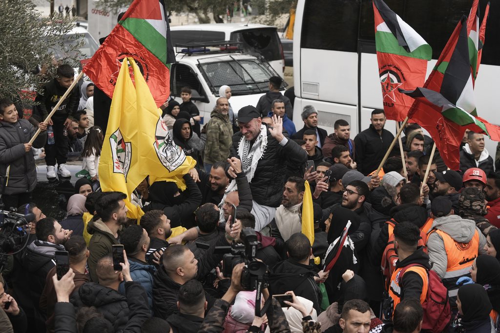 החגיגות ברמאללה  (צילום: AP Photo/Mahmoud Illean)