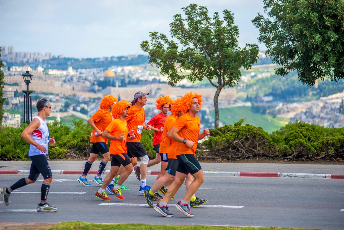 מרתון ירושלים | ארכיון: קרדיט עריכה: ג'ון תיאודור / Shutterstock.com
