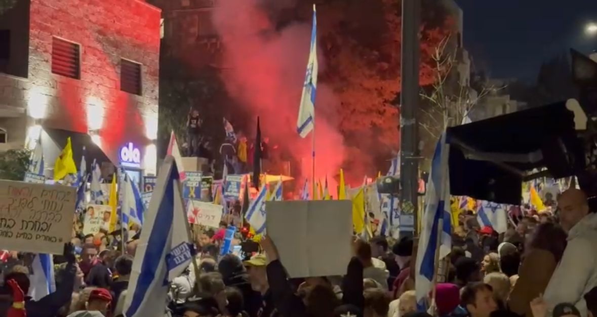 האנרכיסטים בהפגנת השמאל | דוברות המשטרה