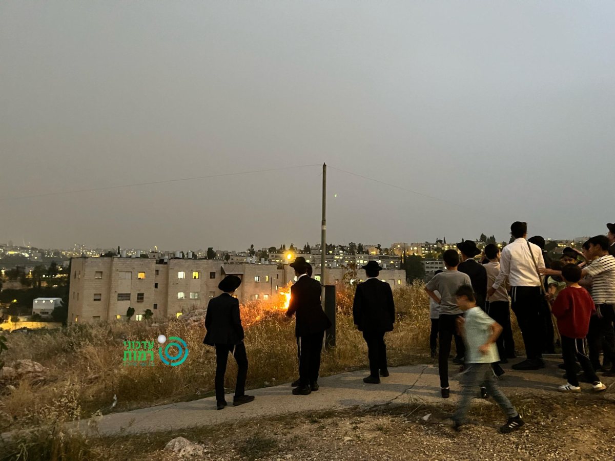 המוקד שהציתו ילדים שוב ברח' שיבת ציון (עדכוני רמות) המוקד שהציתו ילדים שוב ברח' שיבת ציון (עדכוני רמות)