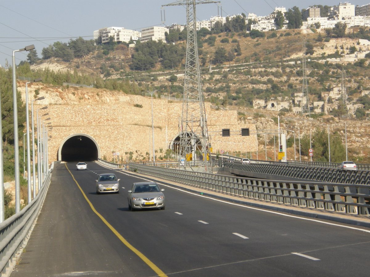 מנהרת הארזים | ויקיפדיה מנהרת הארזים | ויקיפדיה