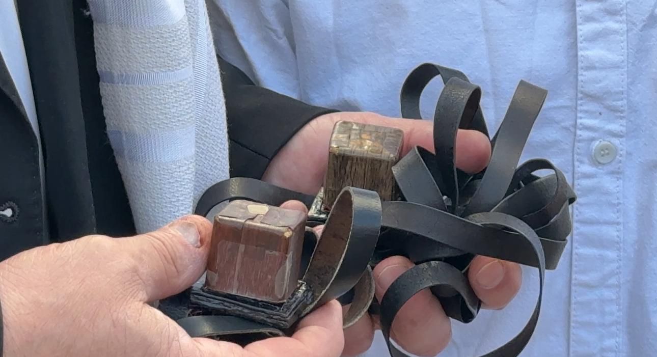 התפילין הקדושות מהשואה | צילום: פרטי