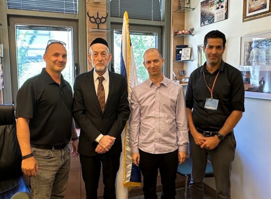 ח"כ מקלב בפגישה להתנעת היוזמה