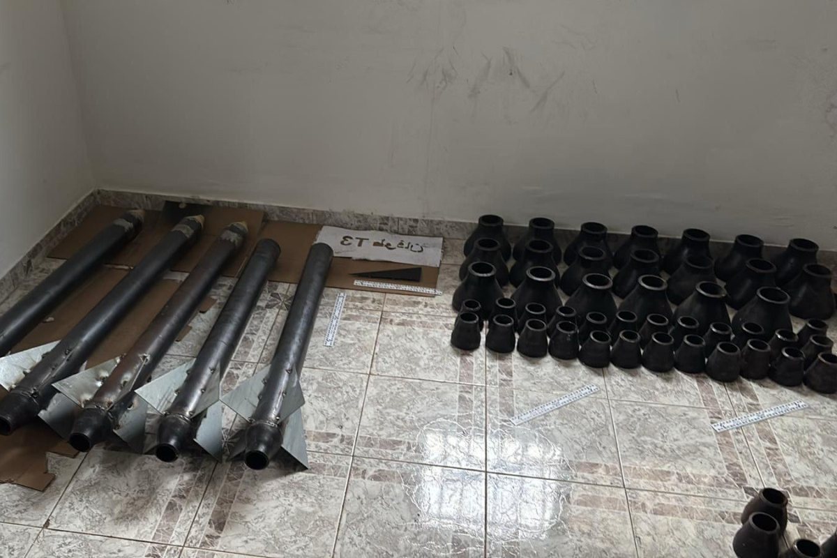 עשרות מטענים ורקטות | דובר צה"ל