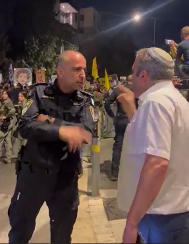 העימות הסוער | מקור: ינון מגל ברשת X העימות הסוער | מקור: ינון מגל ברשת X