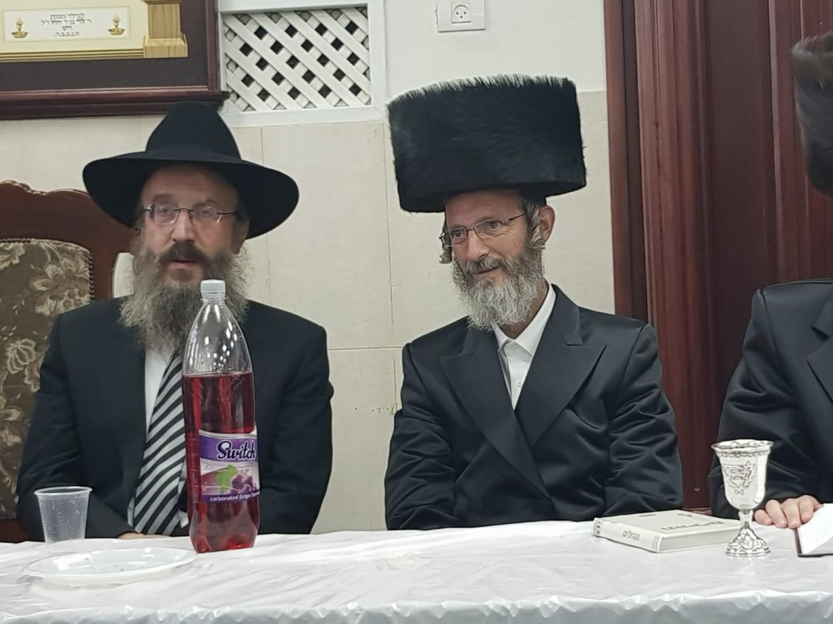 רבי יצחק פש הי"ד (מימין), לצדו של ראש ישיבת קול תורה רבי יצחק פש הי"ד (מימין), לצדו של ראש ישיבת קול תורה