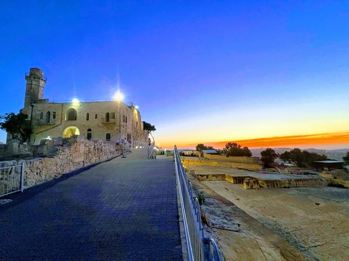 עבודות השדרוג | הקרן למורשת הכותל