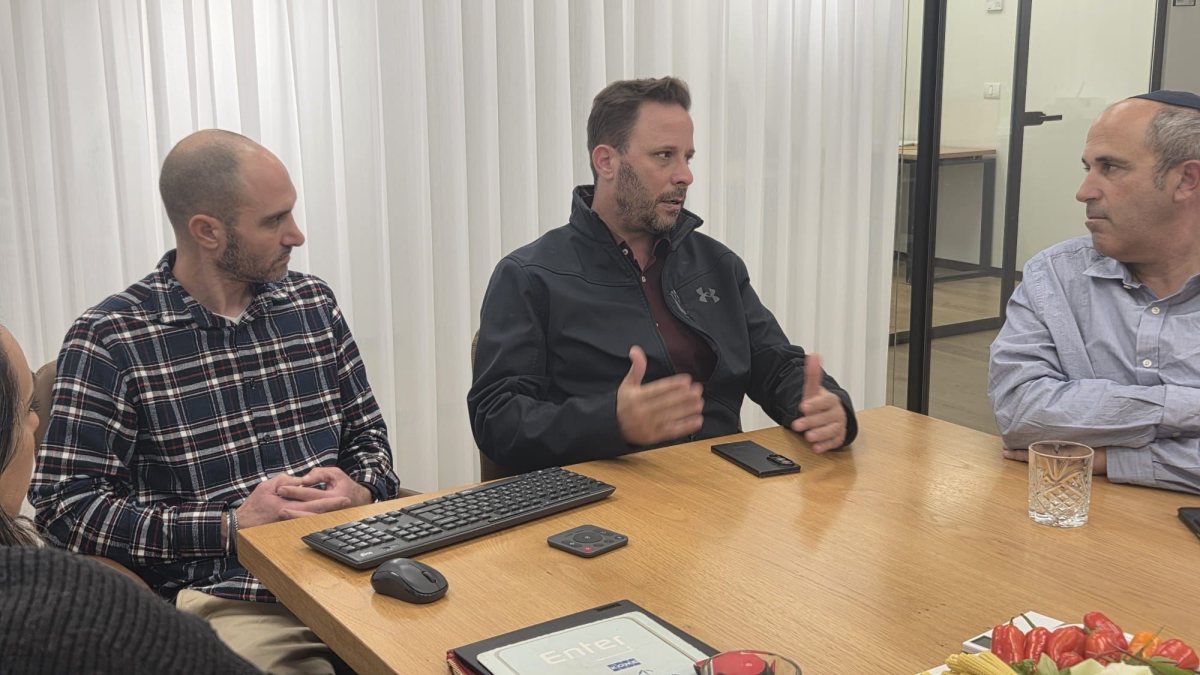 יותר מיחזור. תאגיד מאי