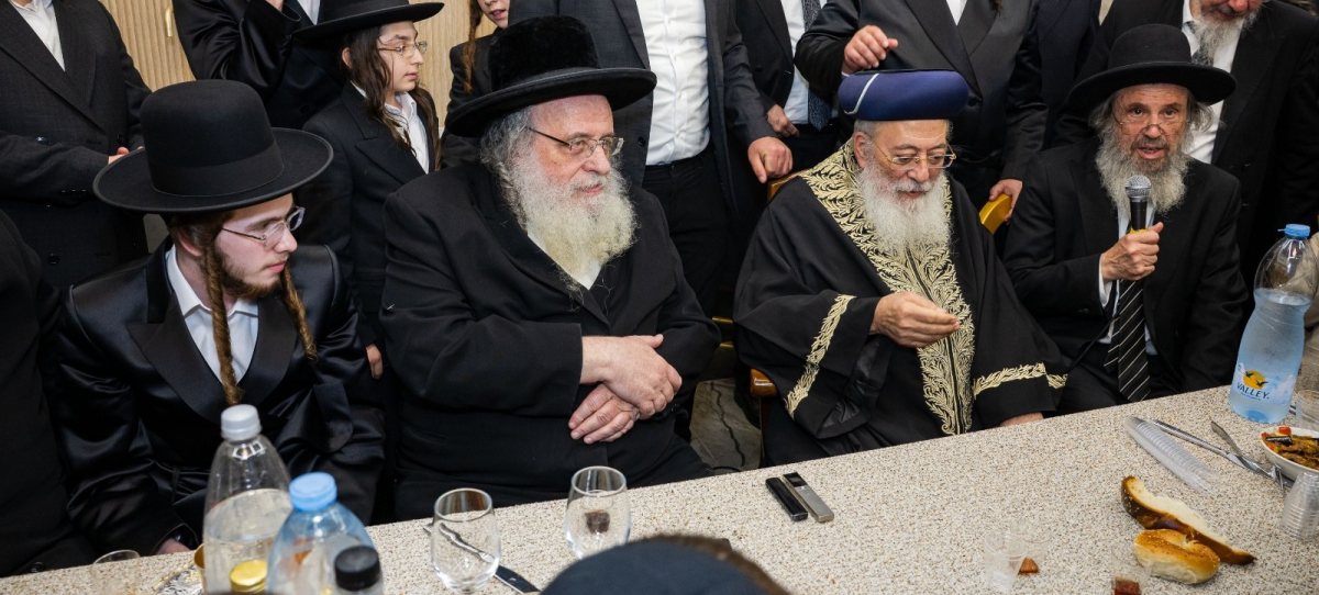 גדולי הדור בשמחת מנהל הסמינר | צילום: אלחנן קוטלר