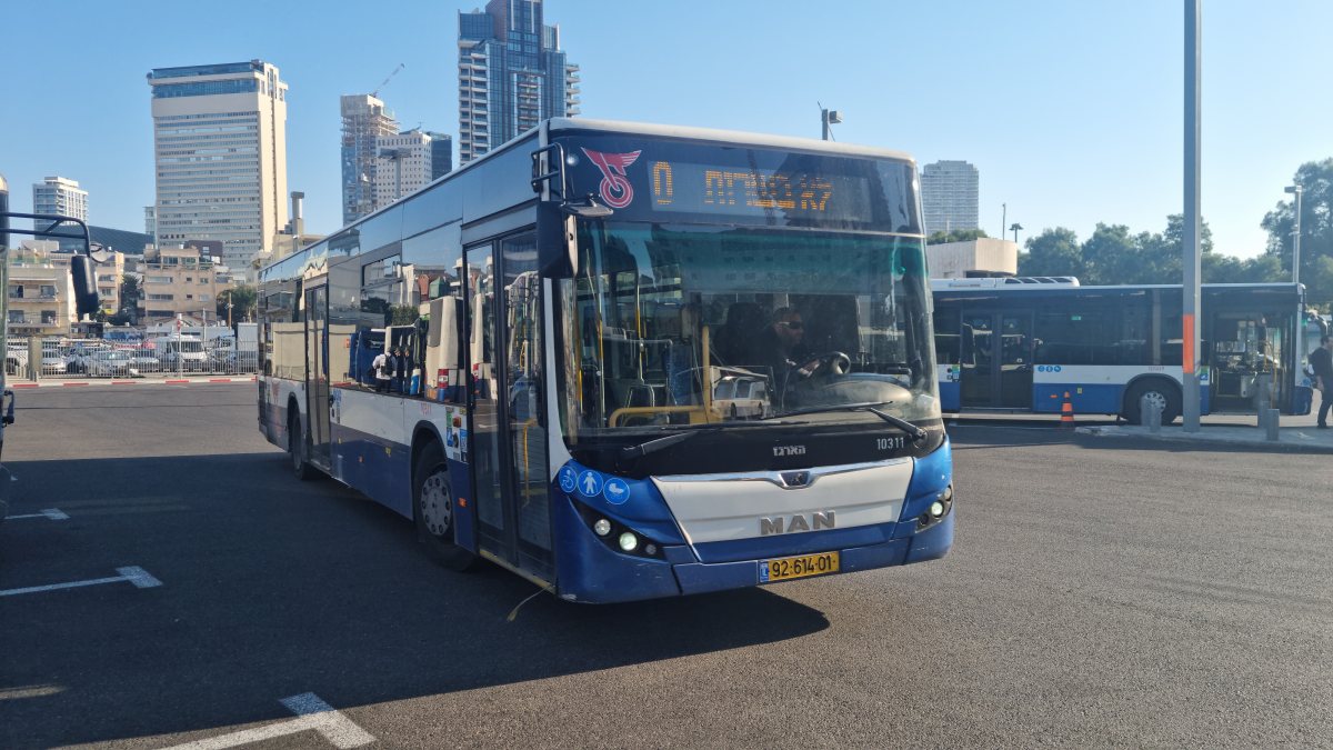 אוטובוס דן | צילום: Moataz1997 ויקיפדיה