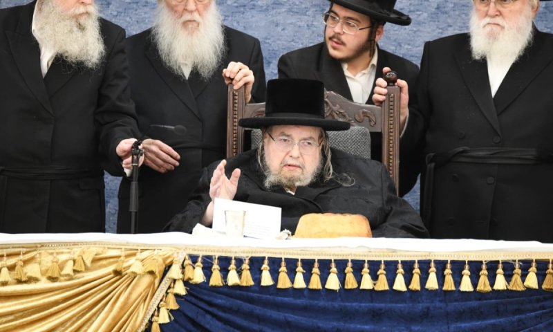 האדמו"ר מבעלז במסר לאברכי החסידות | צילום: אנשיל בעק