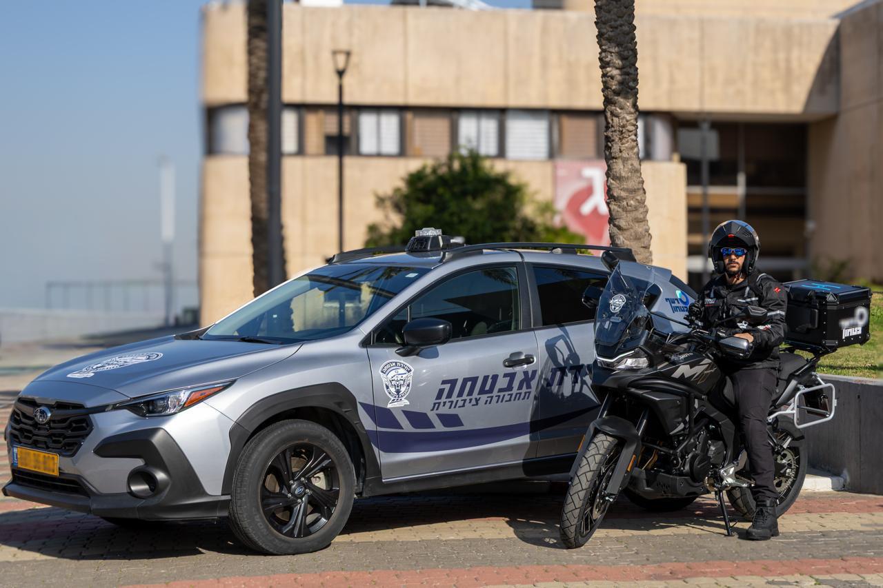 יחידת האבטחה החדשה | קורינה רוסין