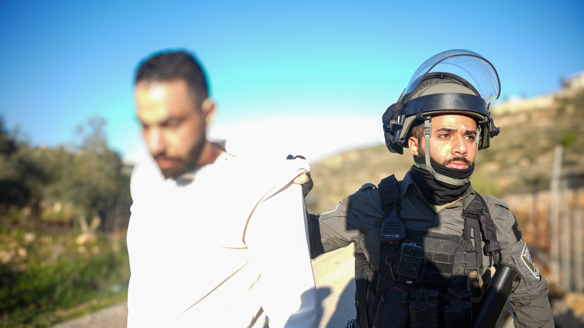 הלוחם והעצור שפצע בעבר | דוברות המשטרה