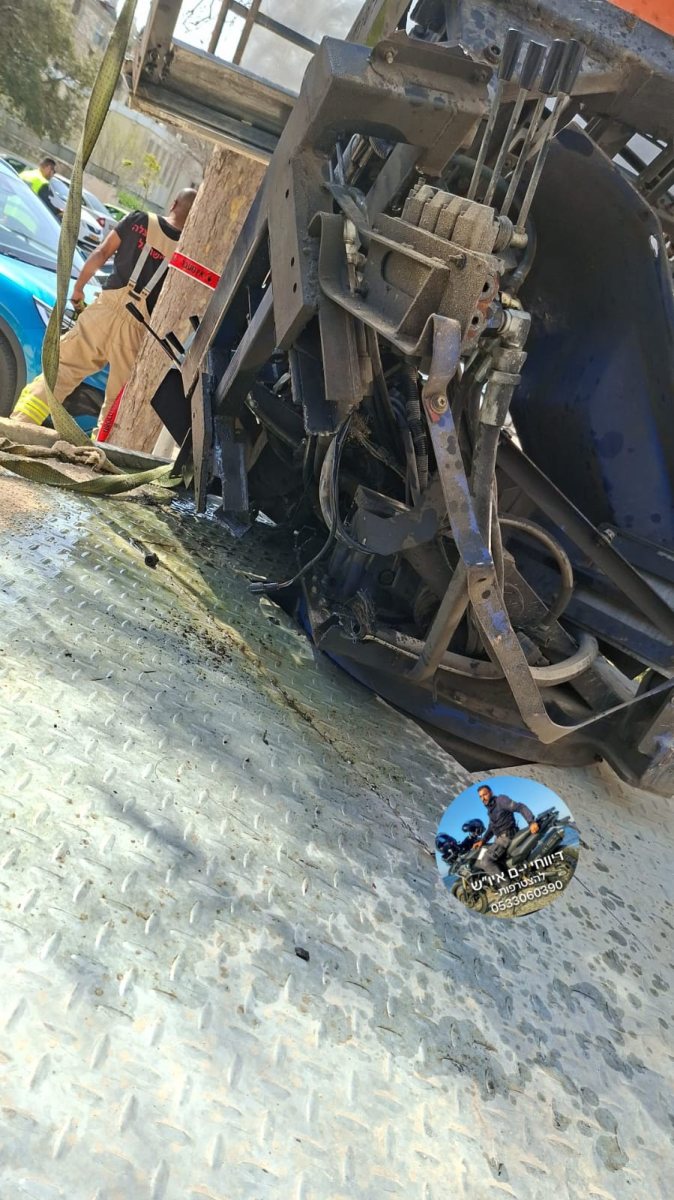 קריסת המנוף | עמותת מלב"ב