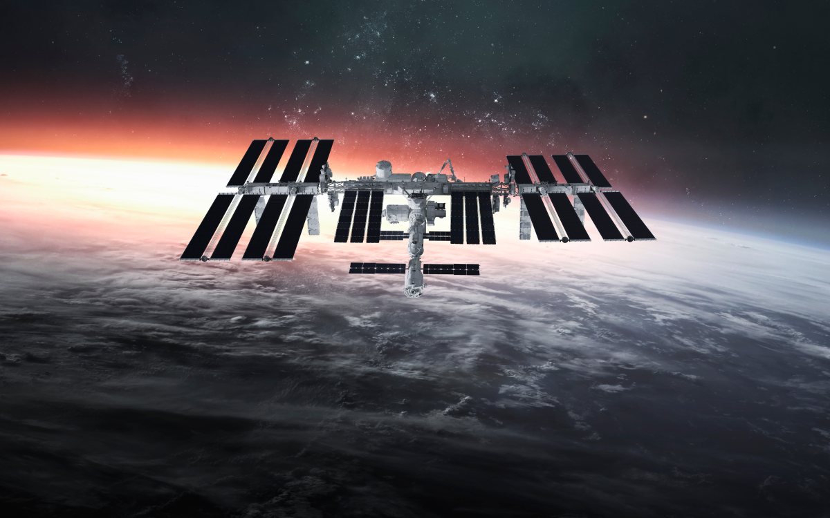 תחנת החלל הבינלאומית | shutterstock