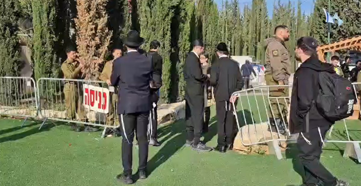 דניאל גרובייס גלצ