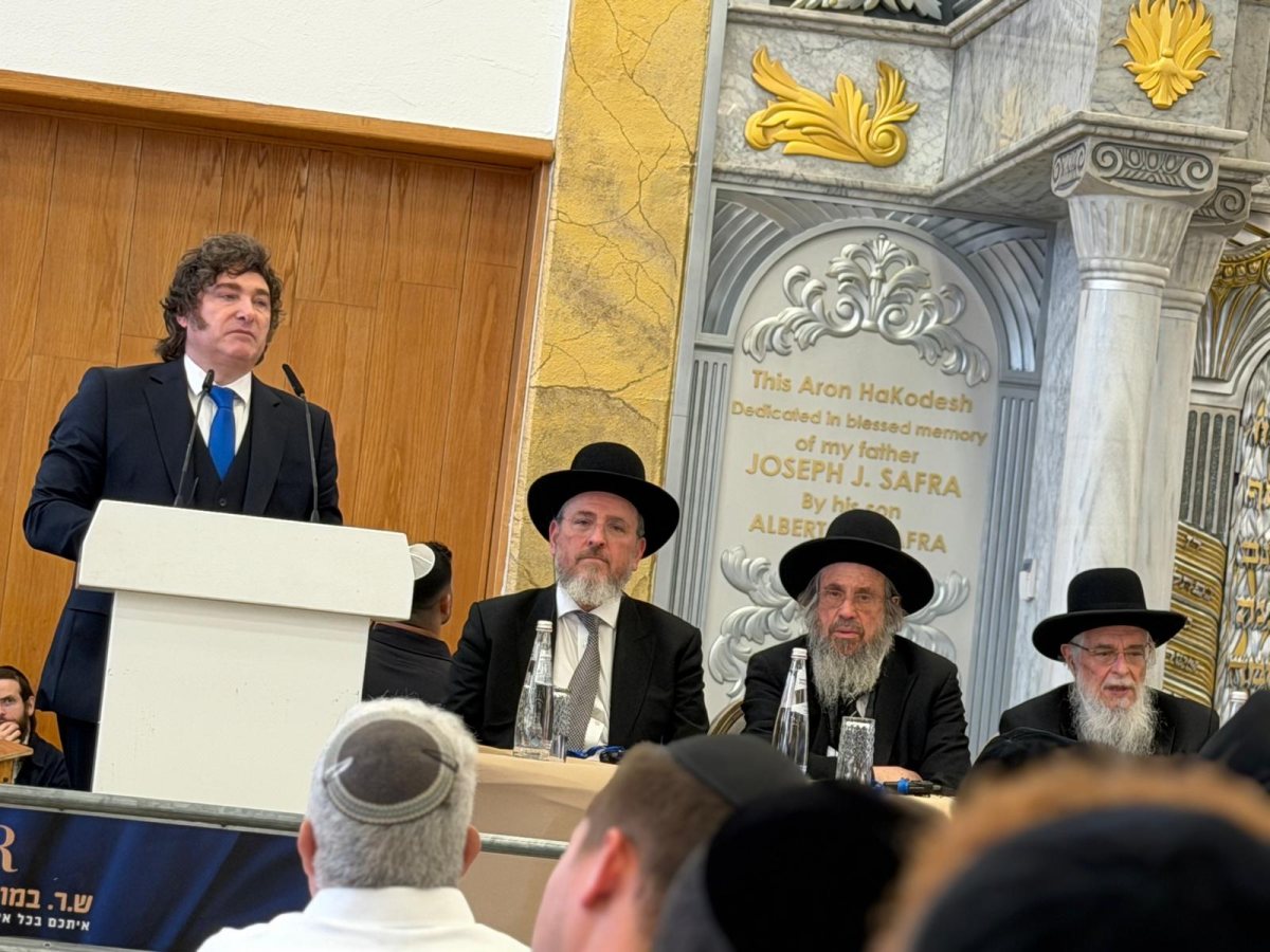 הנשיא וה'מזרח' בישיבת חברון | דודי ויטמן הפקות  