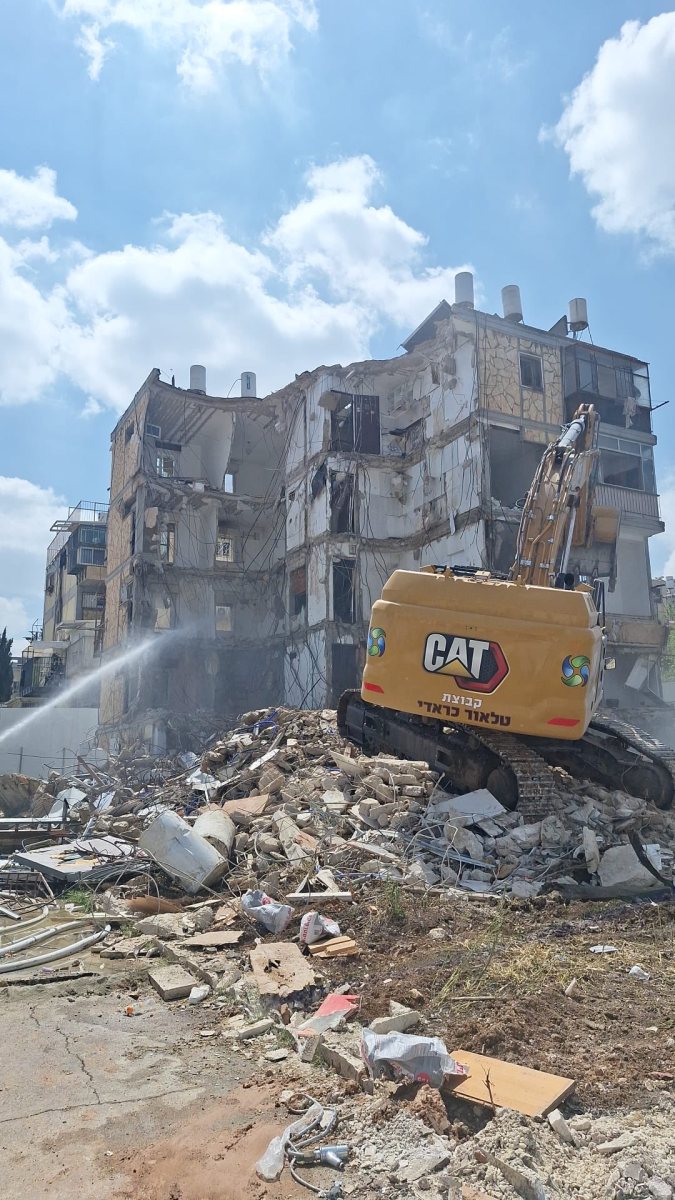 הבנין הותיק נהרס | מקור: ישראל כהן