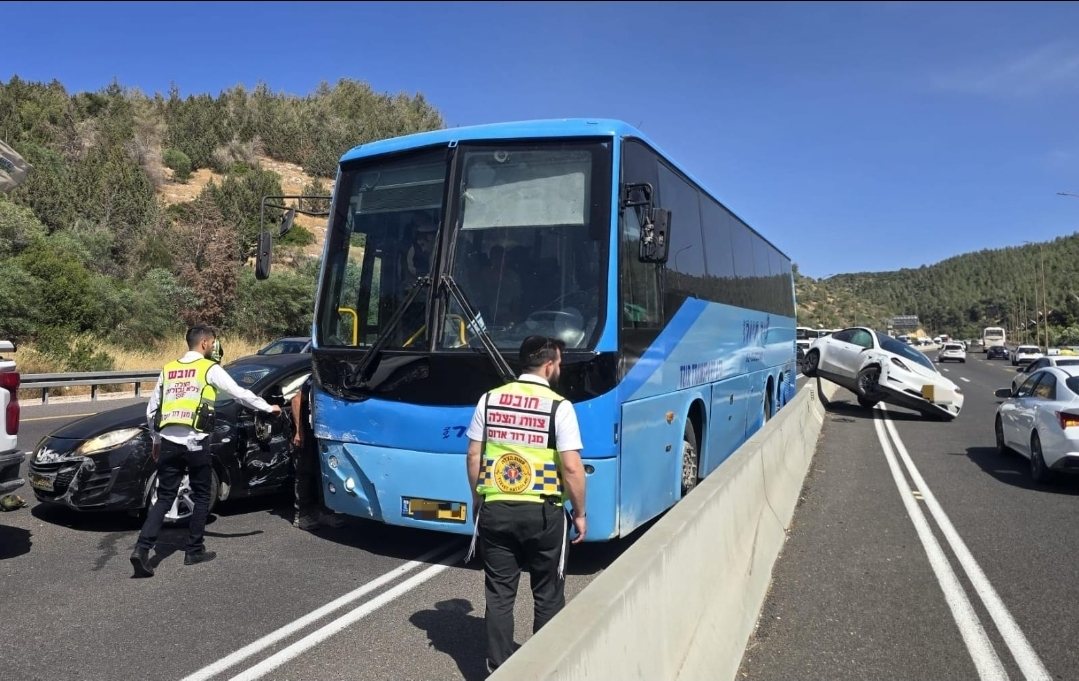זירת התאונה | צוות הצלה