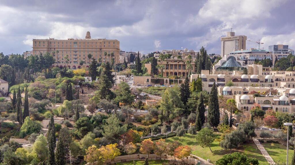 מלון קינג דייוויד ושגרירות צרפת, הסמוכים לקרקע (צילום: שאטרסטוק)