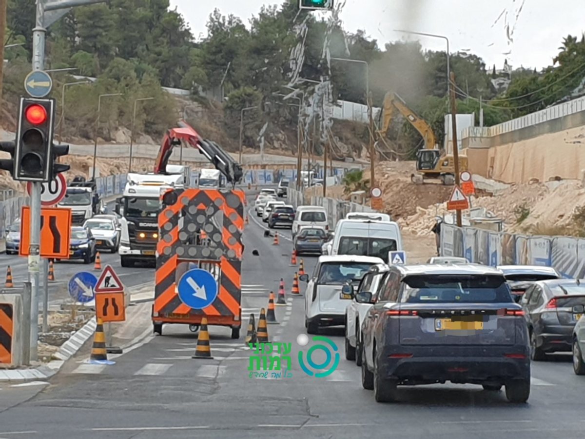 החסימה בעקבות החלקת האוטובוס | עדכוני רמות
