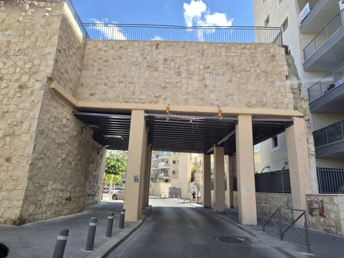 הגשר לשום מקום | ירושלים החרדית