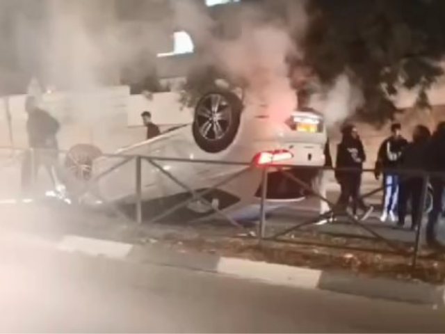 התהפכות רכב בפסגת זאב. פרסום לפי סעיף 27א לחוק זכויות יוצרים