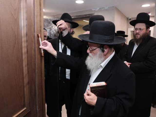 הגאב"ד הגר"נ נוסבוים שליט"א | נועם אליהו