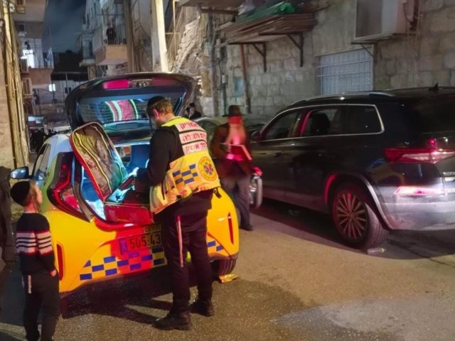 הזירה במאה שערים | צוות הצלה