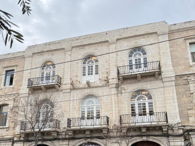 חזית בית סלונים | צילום: אוריאל שרשבסקי