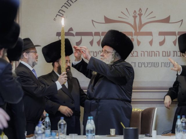 יועץ הנשיא. ר יהודה קפלון עם ראש הישיבה בועידת חברותא. עקיבא שינברגר