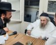 המשבר נפתר: הרב לוין מנהל הסמינר הישן אצל מרן הגר"ד לנדו. צילום: מ.ה.