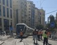 הרכבת הקלה חוצה את צומת שרי ישראל | צילום: שפיר - מיכאל אחדות
