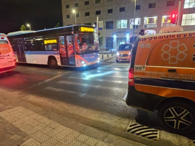 בתמונה: זירת התאונה בסמוך למסוף הר נוף צילום: איחוד הצלה