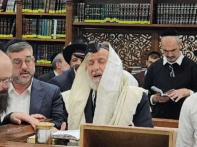 תפילת המקובלים בזהר השלום. מ' מיכאלי