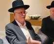 על אף חולשתו ובניגוד למנהגו: הגרי"ב שרייבר יצא לארה"ב במסגרת מסע 'קרן עולם התורה'