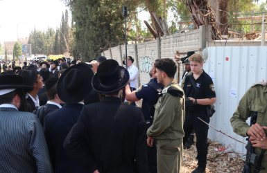 חרדים נגד הגיוס | שאטרסטוק
