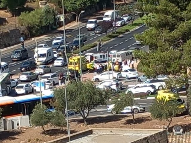 זירת התאונה. רץ ברשת ומתפרסם על פי סעיף 27א' בחוק זכויות יוצרים