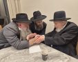 הגרמ"ה הירש אצל האחים שלוסברג
