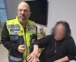 טבעת של אישה נתקעה באצבעה בראשון לציון - מתנדב ידידים שחרר את הטבעת וחילץ את האצבע 