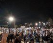 "לסלק את ממשלת הזדון": הפגנה בב"ש בדרישה לקיום בחירות