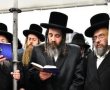 263 שנה לפטירתו: הרבי מפיטסבורג על קברו של הרה"ק רבי גרשון מקיטוב זי"ע