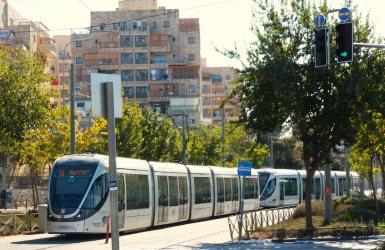 הרכבת הקלה בירושלים | shutterstock