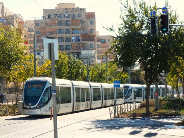 הרכבת הקלה בירושלים | shutterstock