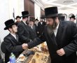 יועץ ראש העיר חגג בר מצווה והציבור נהר